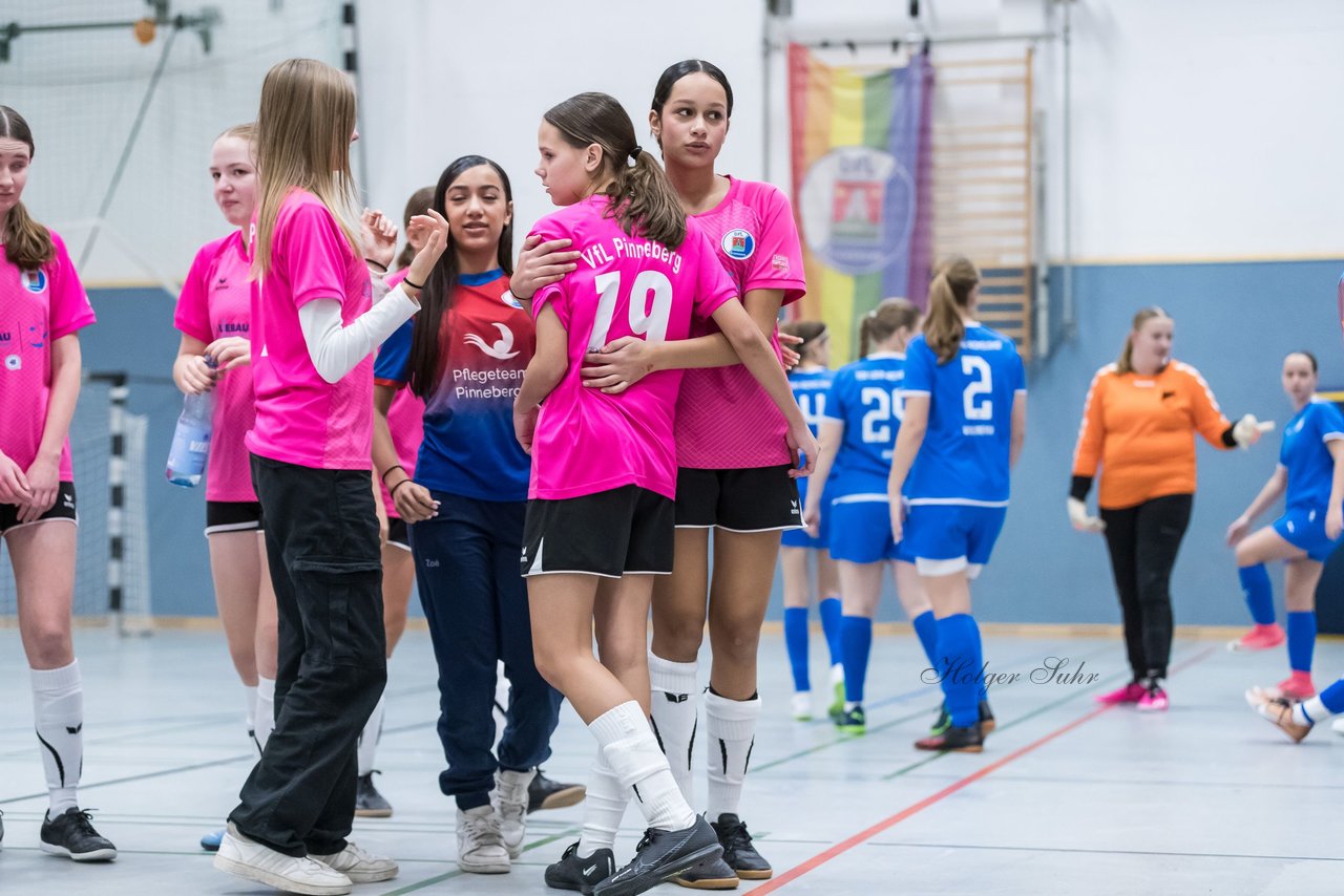 Bild 456 - B-Juniorinnen 2 Loewinnen Cup